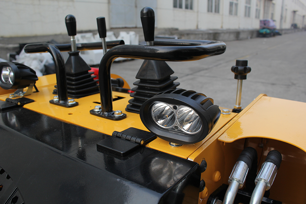 Crawler skid steer loader YZ-T480