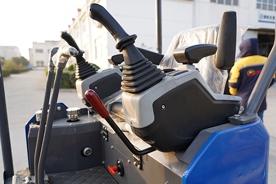 China mini excavator EZ-C16