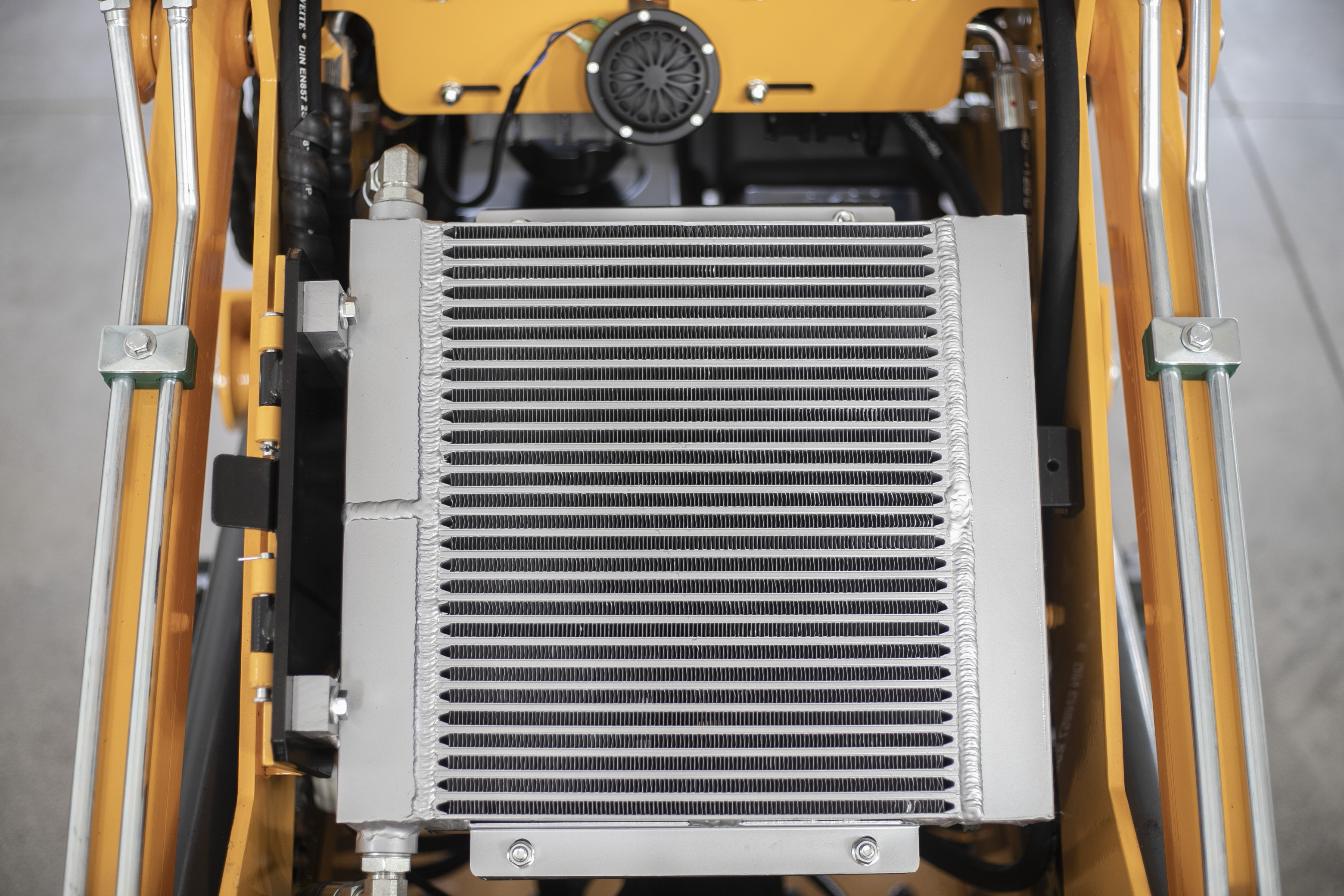 Skid steer loader