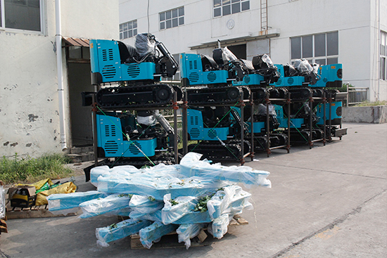 Yizhan International Trade: The Excellent Choice for Small Excavators Exported to Russia! Yizhan International Trade: The Excellent Choice for Small Excavators Exported to Russia!