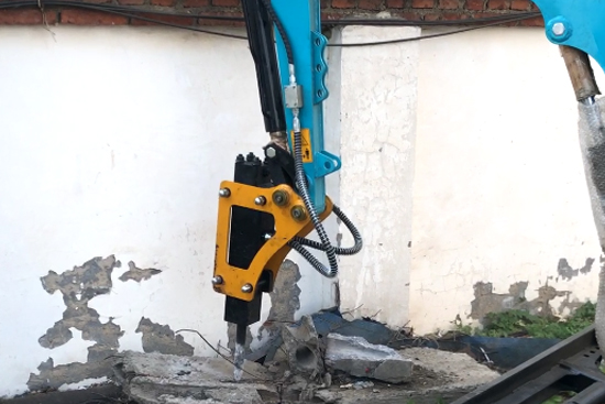 The Exceptional Performance of Mini Excavators in Indoor Demolition Projects