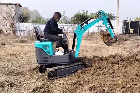 Yizhan Mini Excavators: Precision Solutions Boosting Aquaculture Farm Efficiency by 40%