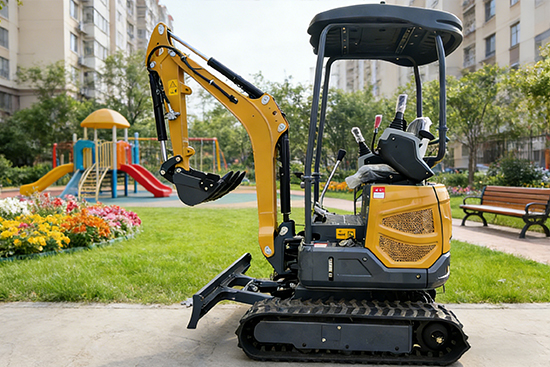 TOVISEN 18Q Mini Excavator: The "Compact Workhorse" for Senior Activity Center Renovations