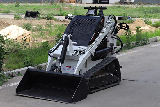 Is the replacement of vulnerable parts of skid - steer loaders convenient? How about the general com