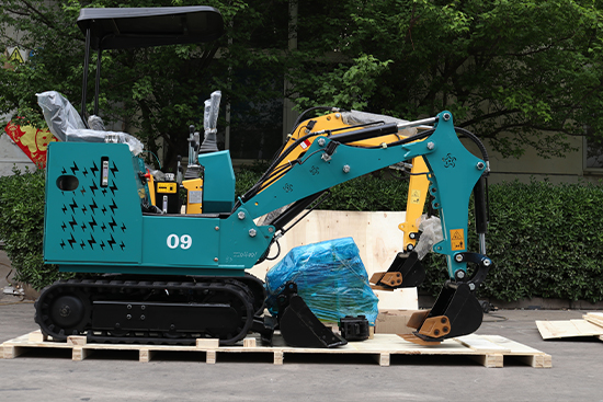 Yizhan Leads the Industry with Small Excavator Shipments to Australia
