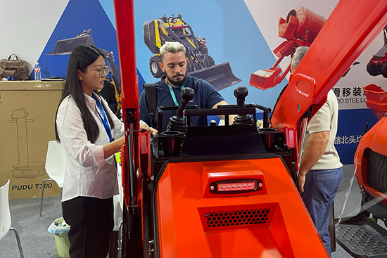 TOVISEN Shines on Day 2 of BICES 2025: High-Adaptability Machinery Draws Global Client Attention