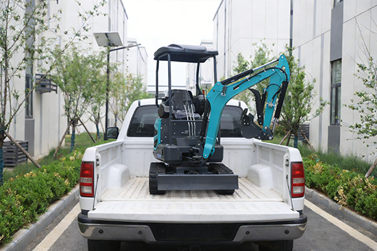 Can I Tow a 1.5 Ton Mini Excavator With a Pickup Truck? | TOVISEN